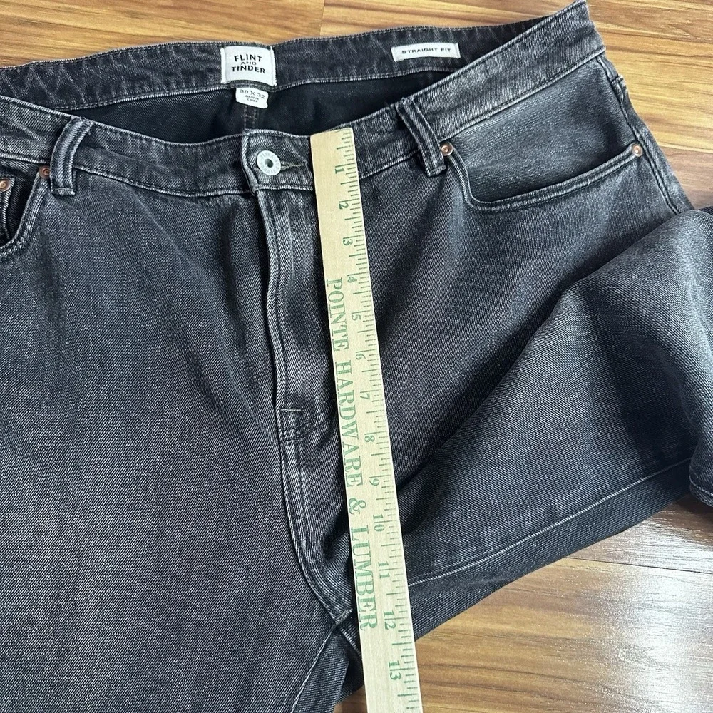 Flint & Tinder Jeans Mens 38x32* Black Denim Fade Straight Fit Casual Huckberry